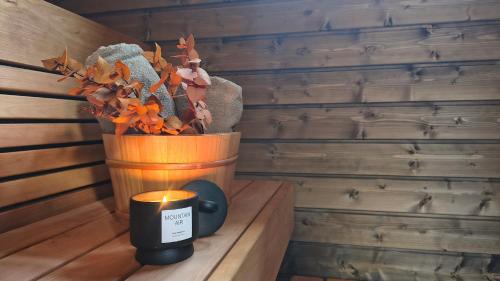 Kolari Ski Chalet | Pet-Friendly KARPALO Riverside Cabin with Sauna & BBQ