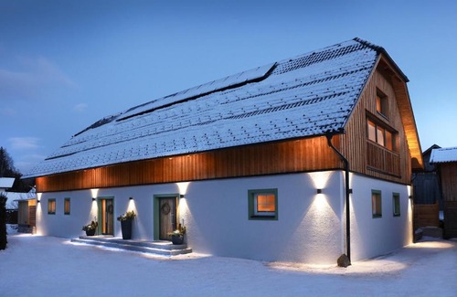 Mariapfarr Apartment | Discover Landschützer's Country Suites with Ocean Views