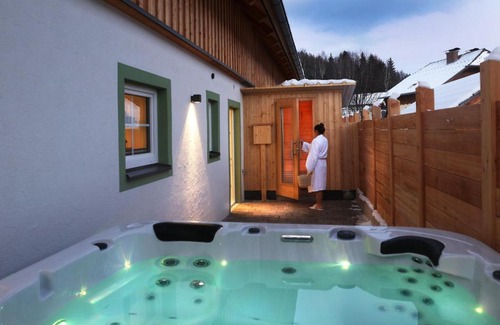 Mariapfarr Apartment | Discover Landschützer's Country Suites with Ocean Views