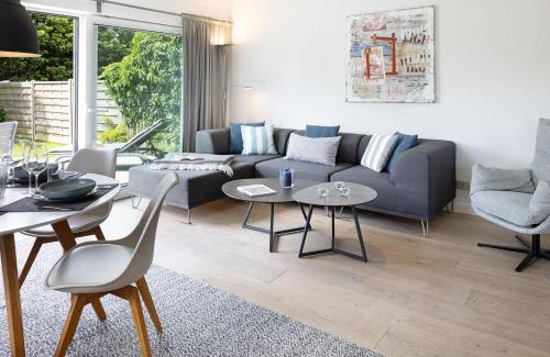 List House | Oceanfront Escape at Landsend - 4-Star Comfort Awaits