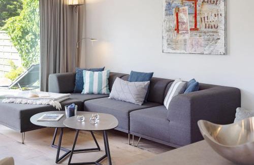 List House | Oceanfront Escape at Landsend - 4-Star Comfort Awaits