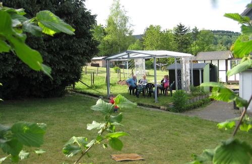 Kirchhundem House | Experience Alpakas on a Scenic Countryside Getaway