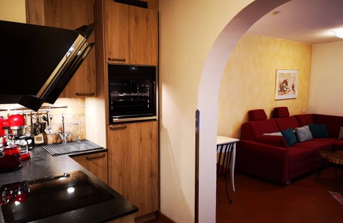 Lermoos Apartment | Unforgettable Stay at Landvilla Romantika - 10/10 Rated!