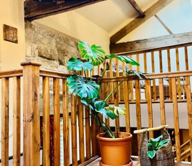Lumbutts House | Oceanfront Retreat at Swallows Nest Barn - Rated 9.2/10