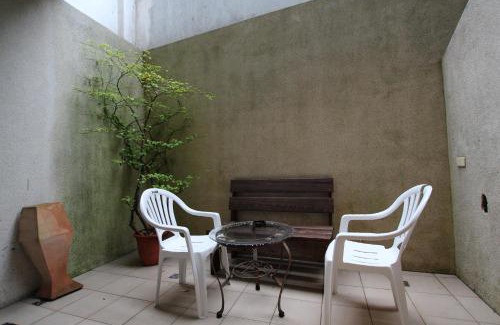 Big Beach Bed & Breakfast | Experience Lang Qin Hai Inn with Ocean Views & Pet-Friendly Stays