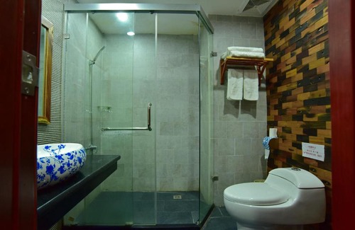 Shaoyang Hotel | Family-Friendly Lang Quan Holiday Hotel with Breakfast Included