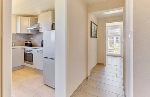 Dagebuell Apartment | Unforgettable Stay in Langeneß, Germany with Ocean Views