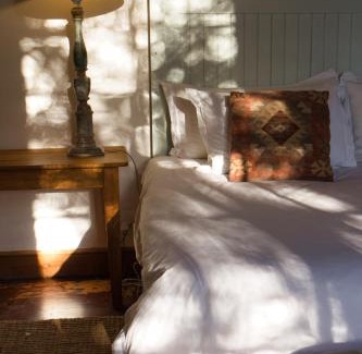 Graaff-Reinet Villa | Relax at Langhuis Guesthouse: Oceanfront with Pool Access