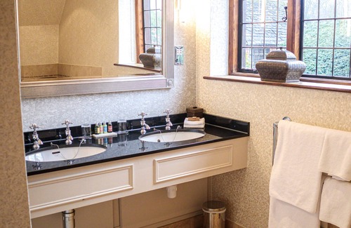 Horley Hotel | Discover Langshott Manor: 4-Star Haven with Family-Friendly Amenities