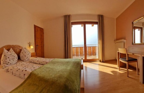 Laces House | Langstein Bio Urlaub: Guest Rated 10/10 with Great Amenities