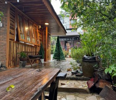 Bao Loc Bed & Breakfast | Highly Rated Lanh's Homestay Bảo Lộc with Breakfast & Kitchen