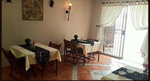 Musina House | Lani's Guest House: Pet-Friendly Retreat with Pool Access