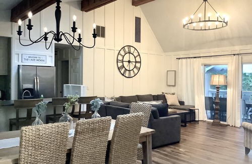 Gainesville House | Waterfront Lakehouse at Lanier Cove with Private Dock