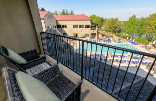 Buford Resort | Pet-Friendly Getaway at Lanier Islands Legacy Lodge
