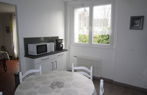 Lanildut House | Oceanfront Haven in Lanildut - Rated 9.8 by Guests
