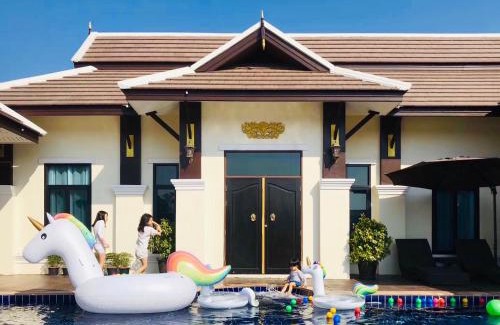 Mae Hia Villa | Relaxing Lanna Kamin Pool Villa with Oceanfront Views