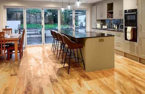 Chipping Norton House | Lanstone House