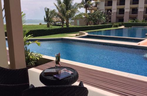 Saladan Resort | Discover LANTA PURA Beach Resort with Private Beach Access