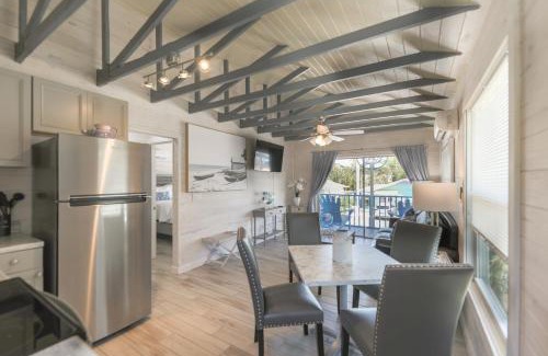 Captiva House | Pet-Friendly Lantana Suite with Pool & Family Amenities