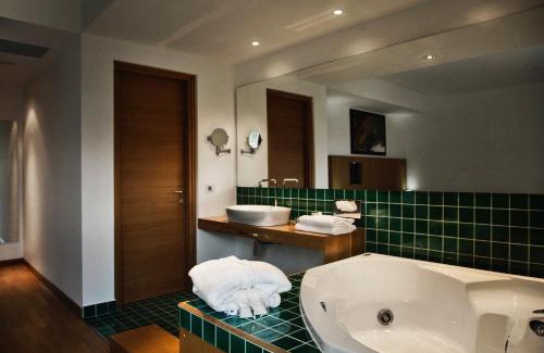 Tancau Sul Mare Hotel | Tranquil Lanthia Resort with Private Beach & Spa Amenities