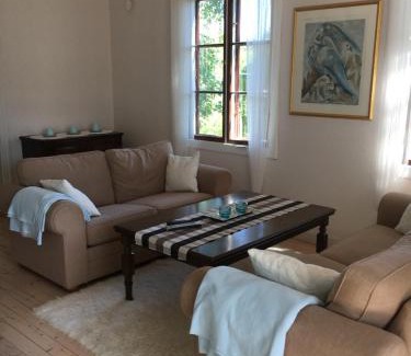 Sund House | Idyllic Retreat near Kastelholms Golf and Smakbyn