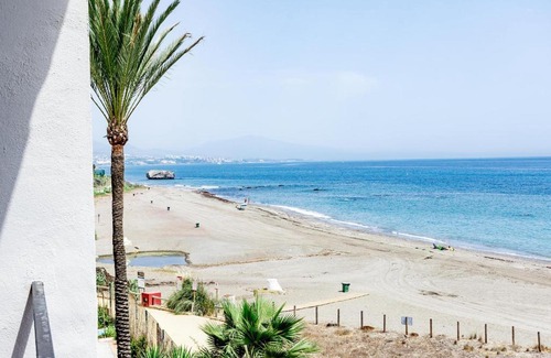 Bahia de Casares Apartment | Family-Focused 3-Bed Apartment Steps from the Beach