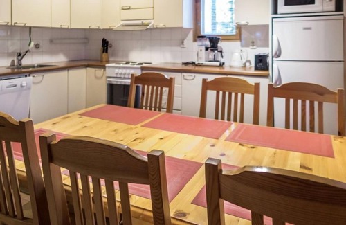 Akaslompolo House | Experience Lake View Comfort at Lapinkulta by Interhome