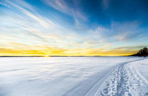 Rauhala Villa | Experience Lapland Dream Villas with Private Beach & Spa