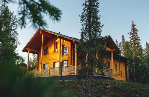 Rauhala Villa | Experience Lapland Dream Villas with Private Beach & Spa