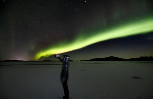 Rauhala Villa | Experience Lapland Dream Villas with Private Beach & Spa