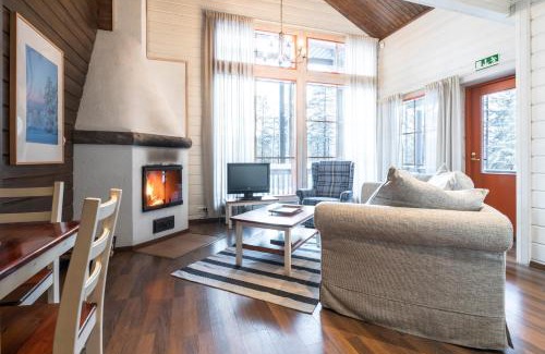 Sinetta Hotel | Discover Lapland Hotels Bear's Lodge: A 4-Star Retreat