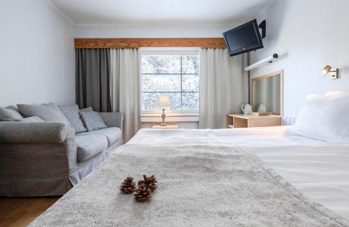 Sinetta Hotel | Discover Lapland Hotels Bear's Lodge: A 4-Star Retreat