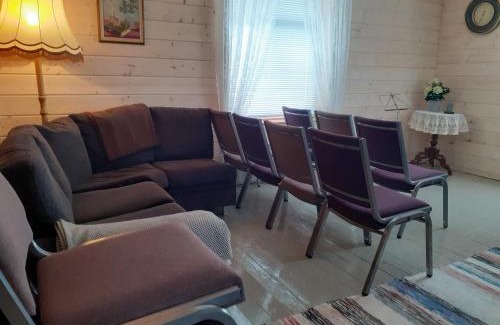 Palojoensuu House | Guest Rated 9/10: LappHouse Puistola with Ocean View & Hot Tub