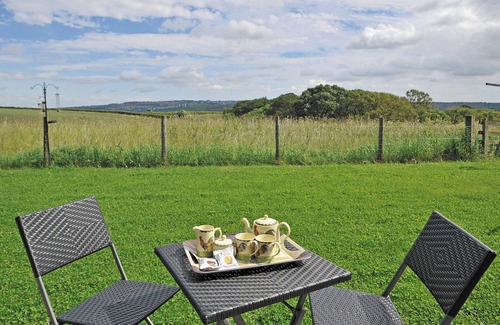 Kibblesworth Cottage | Top-Rated 1 Bedroom Stay in Gateshead with Breakfast & Kitchen