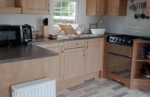 Louth House | Unforgettable Stays at Lapwing Lodge – Pet Friendly Retreat