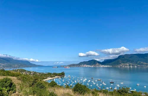 Ilhabela Historical Center Cabin | Top-Rated Family and Pet-Friendly Stay at Lar da Lara