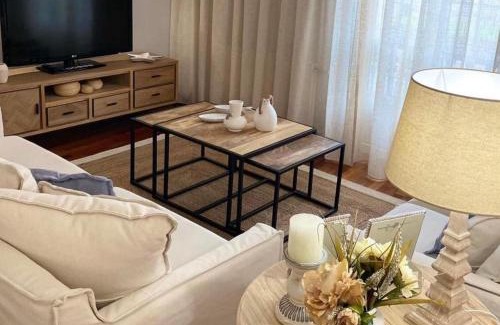 Cerdeira Apartment | Discover Oceanfront Comfort at Lar da Revolta Hotel