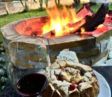 Bananeiras House | Pet-Friendly Retreat at Lar das Cerejeiras - Rated 9.8/10