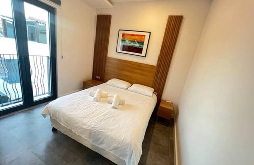 Eski Lara Apartment | Budget-Friendly Retreat at Lara's Homes 13, 3rd Floor