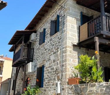 Agios Nikolaos House | Kid-Friendly Getaway at Lara's House - 4-Star Excellence