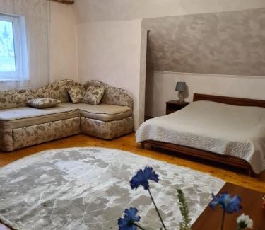 Solochyn House | Explore Lara: Pet-Friendly Stay with Top-Rated Comfort