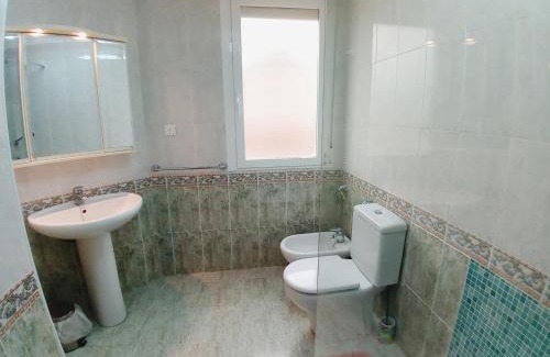 Laredo Apartment | Pet-Friendly Laredo Ocean Port with Ocean Views & Family Amenities