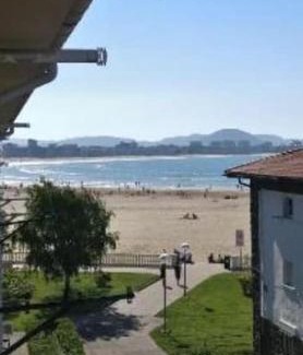 Laredo Apartment | Oceanfront Stay Near Laredo's Exciting Marina Area