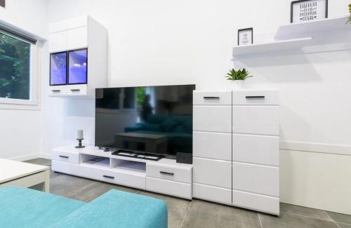 Laredo Apartment | Laredo Suite 1