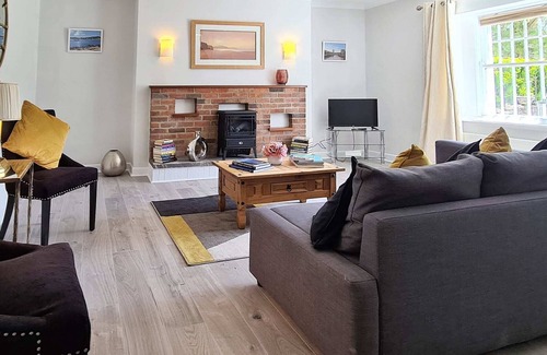 Ballsbridge House | Cozy 1-Bed Apartment in Prime Dublin Location