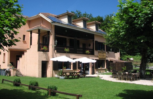 Malvezie House | Historic Mountain House with Pool in Pyrénées Emotions