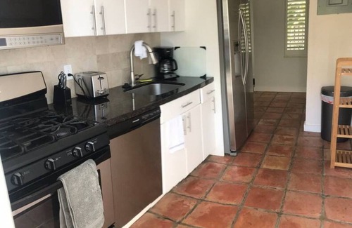 Nurmi Isles Apartment | Waterfront 1BR Retreat in Las Olas with Free Kayaks