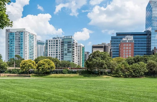 West End Apartment | Spacious 2 Bed/2 Bath Apartment Near Harvard and MIT