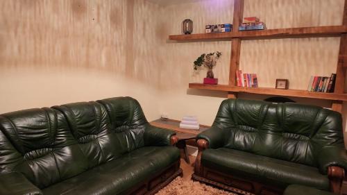 Ystradgynlais Apartment | Spacious 2 Bed Holiday Let in Central Ystradgynlais