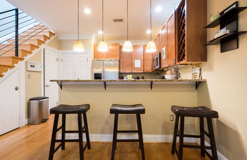 Bloomingdale House | Spacious 2BR Downtown DC Escape with Spa and Breakfast